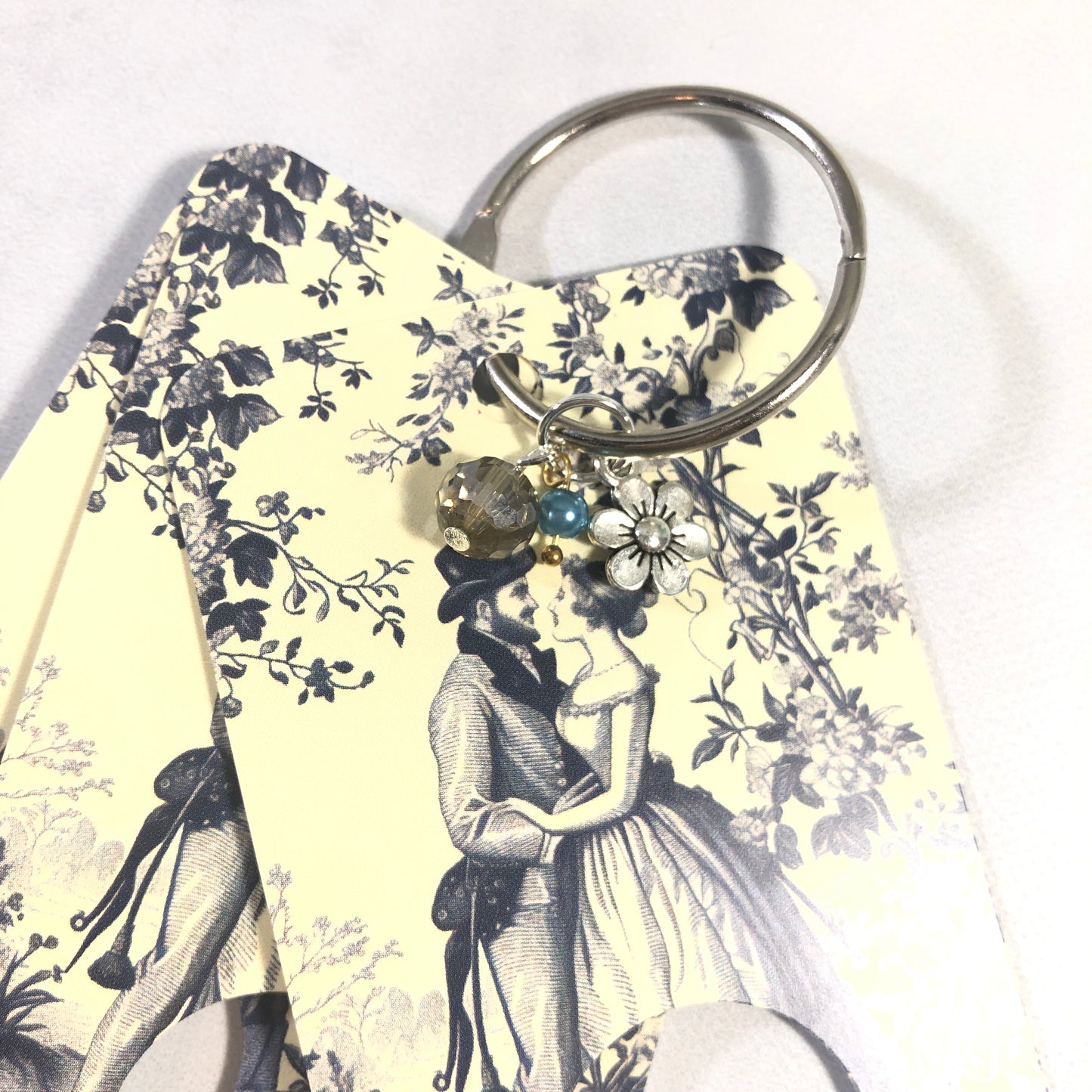 Toile Thread Drops - Pack of 25