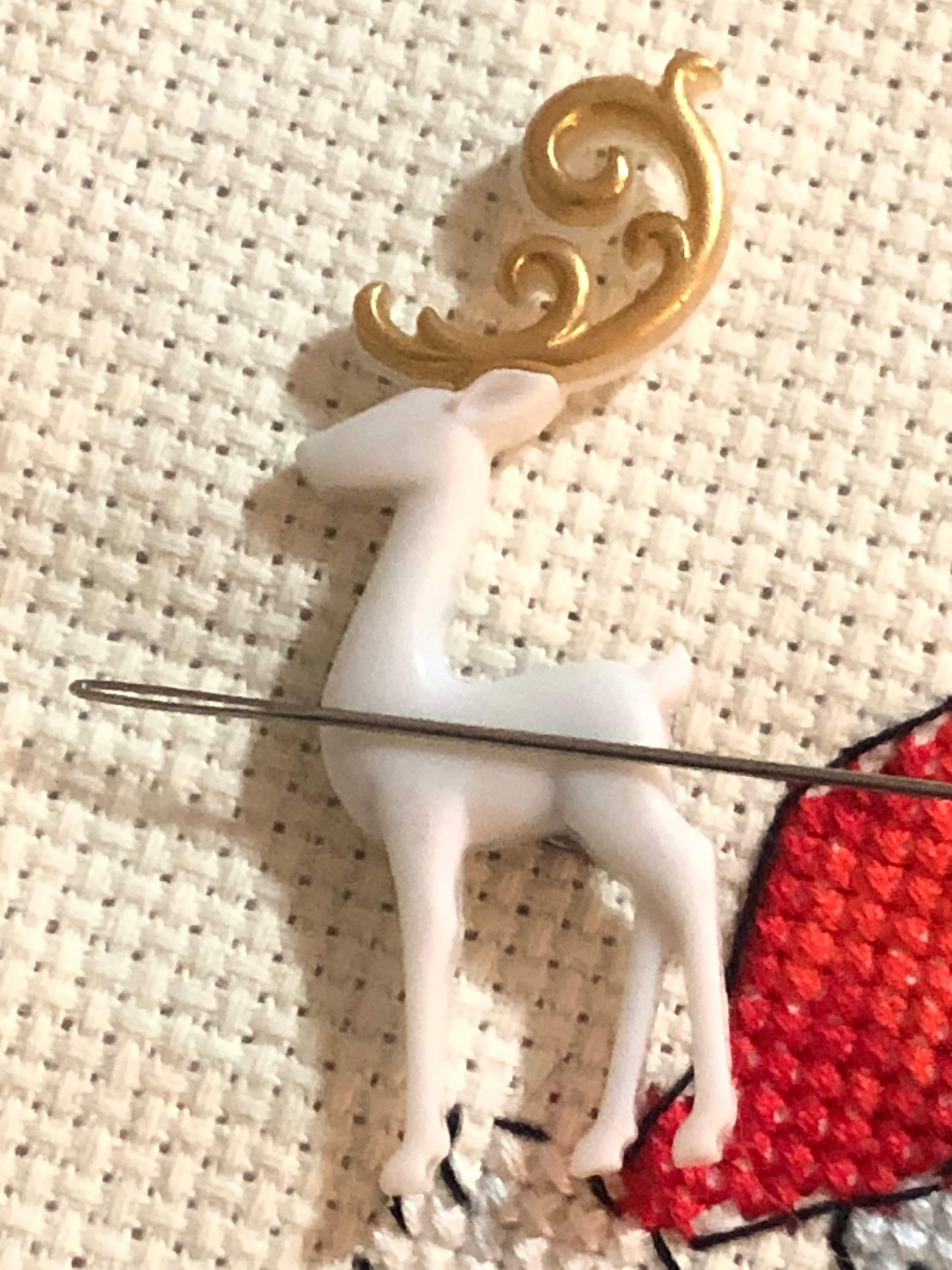 Christmas Deer Needle Minder/Thread Holder/ Parking Aid
