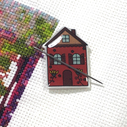 House magnetic needle minder