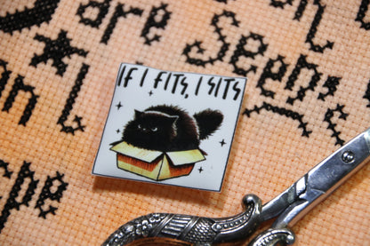 Funny cat magnetic needle minder. If I Fits, I Sits