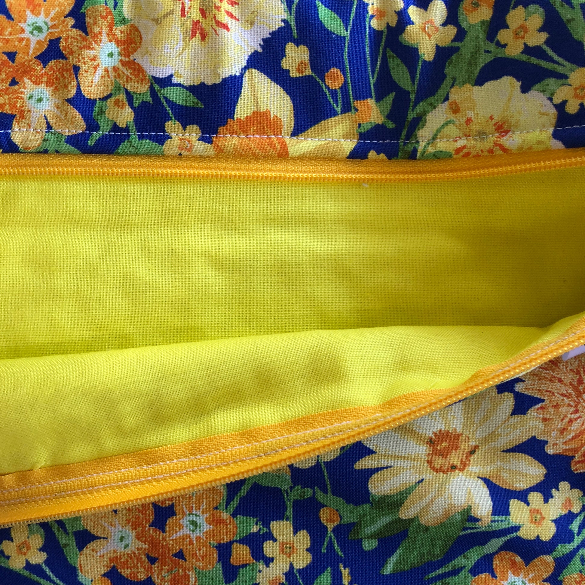 Daffodil themed project bag for cross stitch.