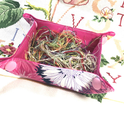 ORTS  Container / Thread Catcher - Pretty Pink Flowers