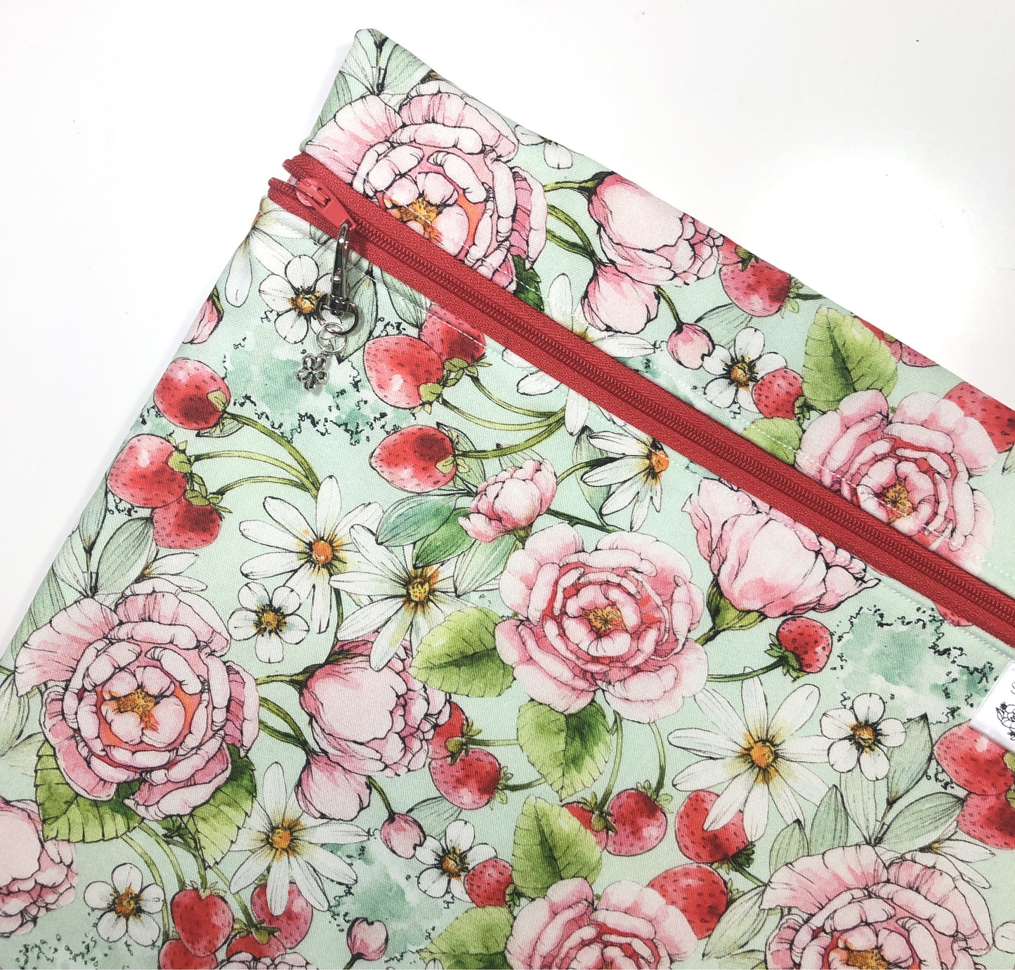 Strawberries Project Bag for Cross Stitch : Handmade Cotton Craft Organizer