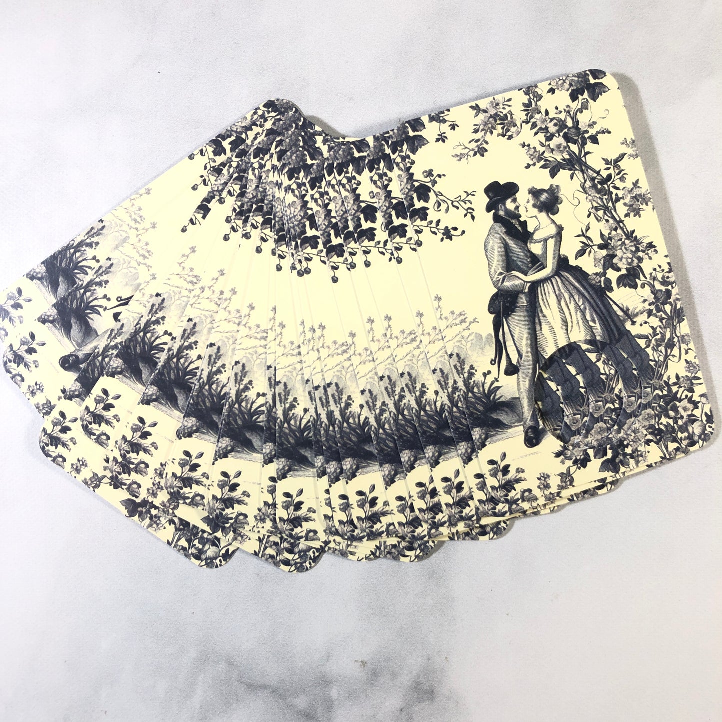 Toile Thread Drops - Pack of 25