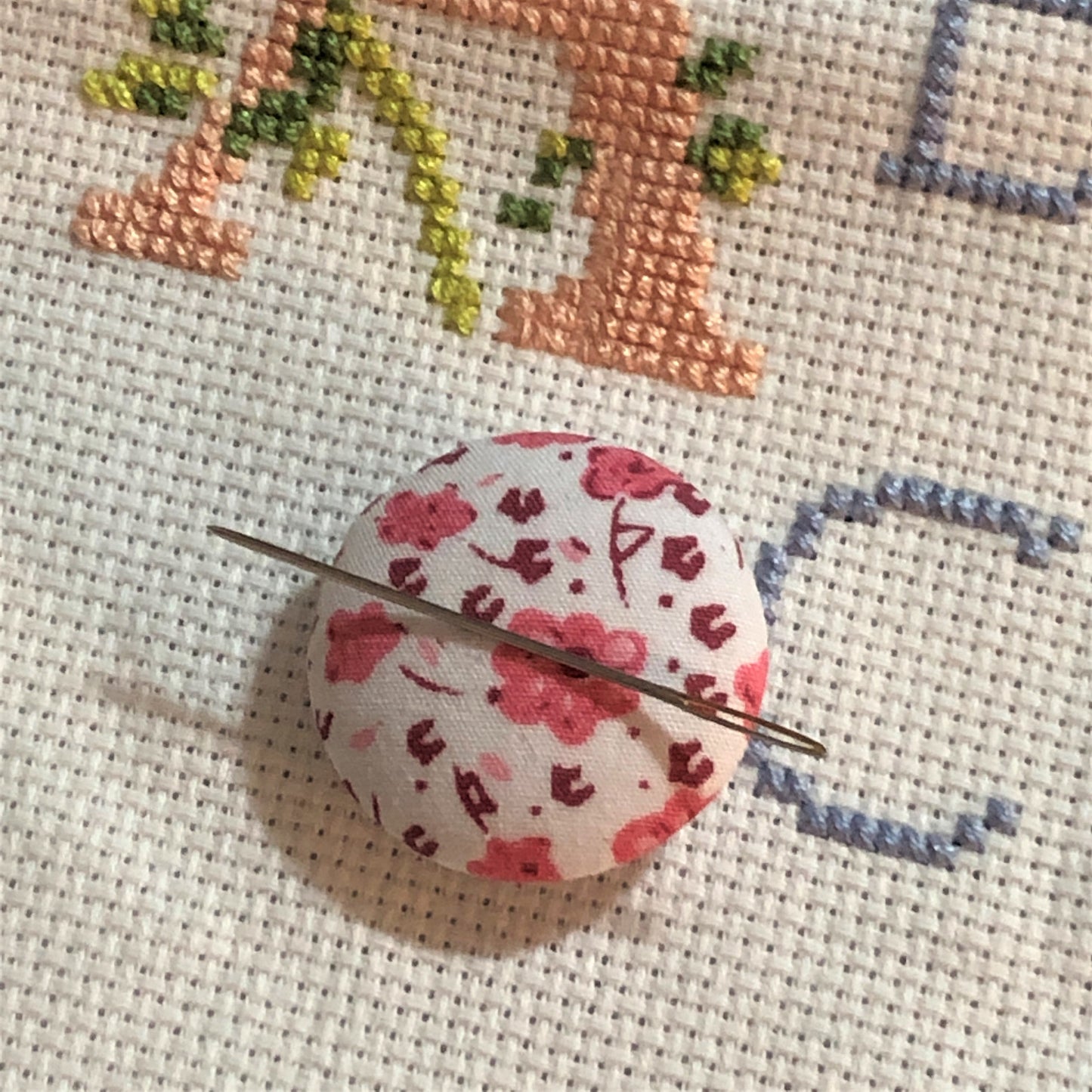 Floral Fabric Button Style Needle Minder/Thread Holder/ Parking Aid
