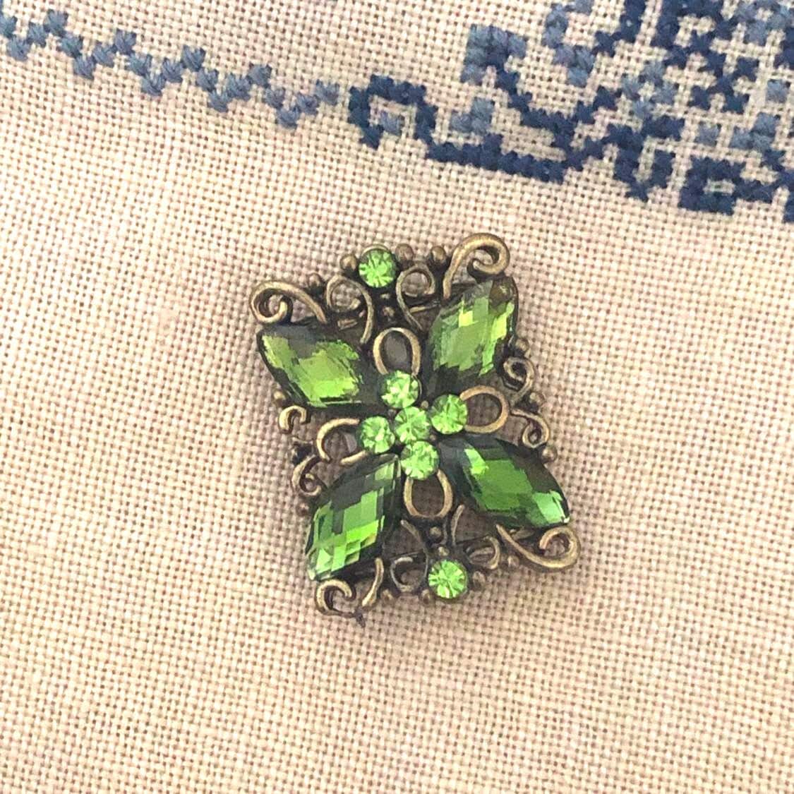 Green jewelled Needle Minder for Cross Stitch and Needlework