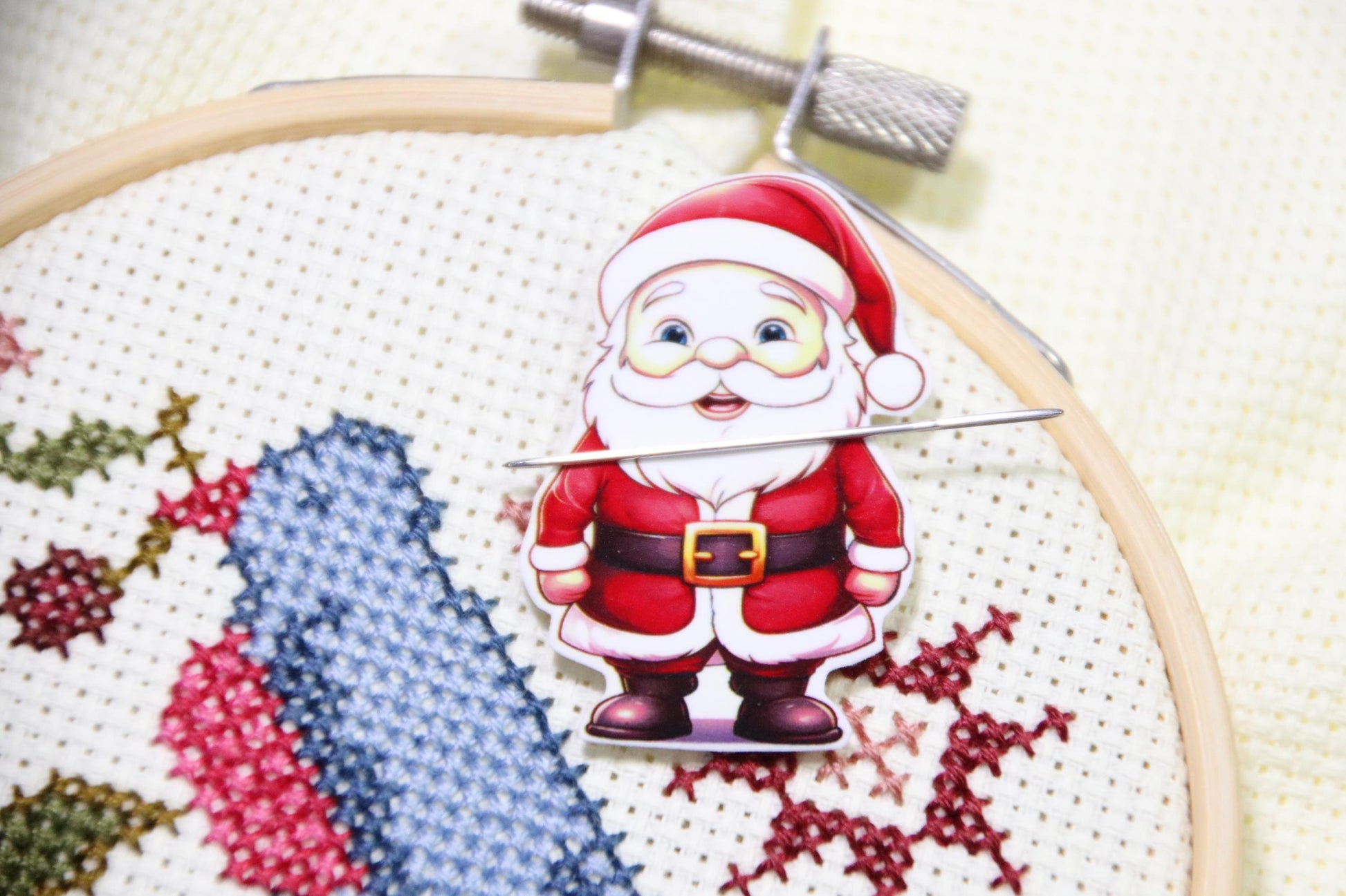 Santa Acrylic Magnetic Needle Minder for Cross Stitch and Needlework
