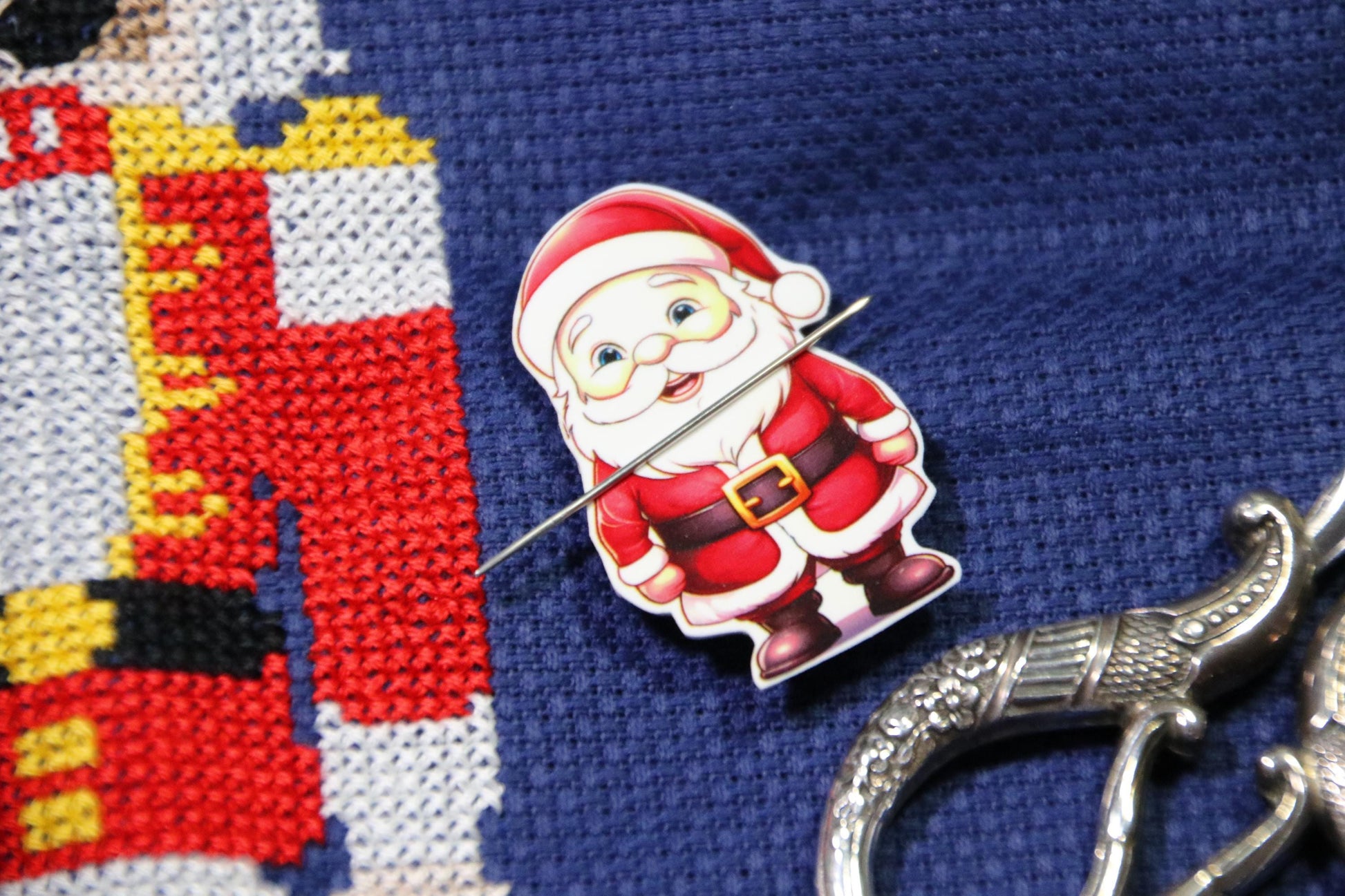 Santa Acrylic Magnetic Needle Minder for Cross Stitch and Needlework