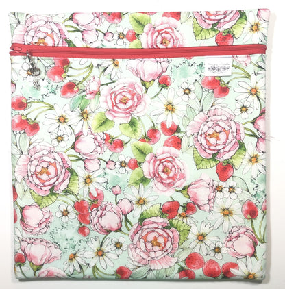 Strawberries Project Bag for Cross Stitch : Handmade Cotton Craft Organizer