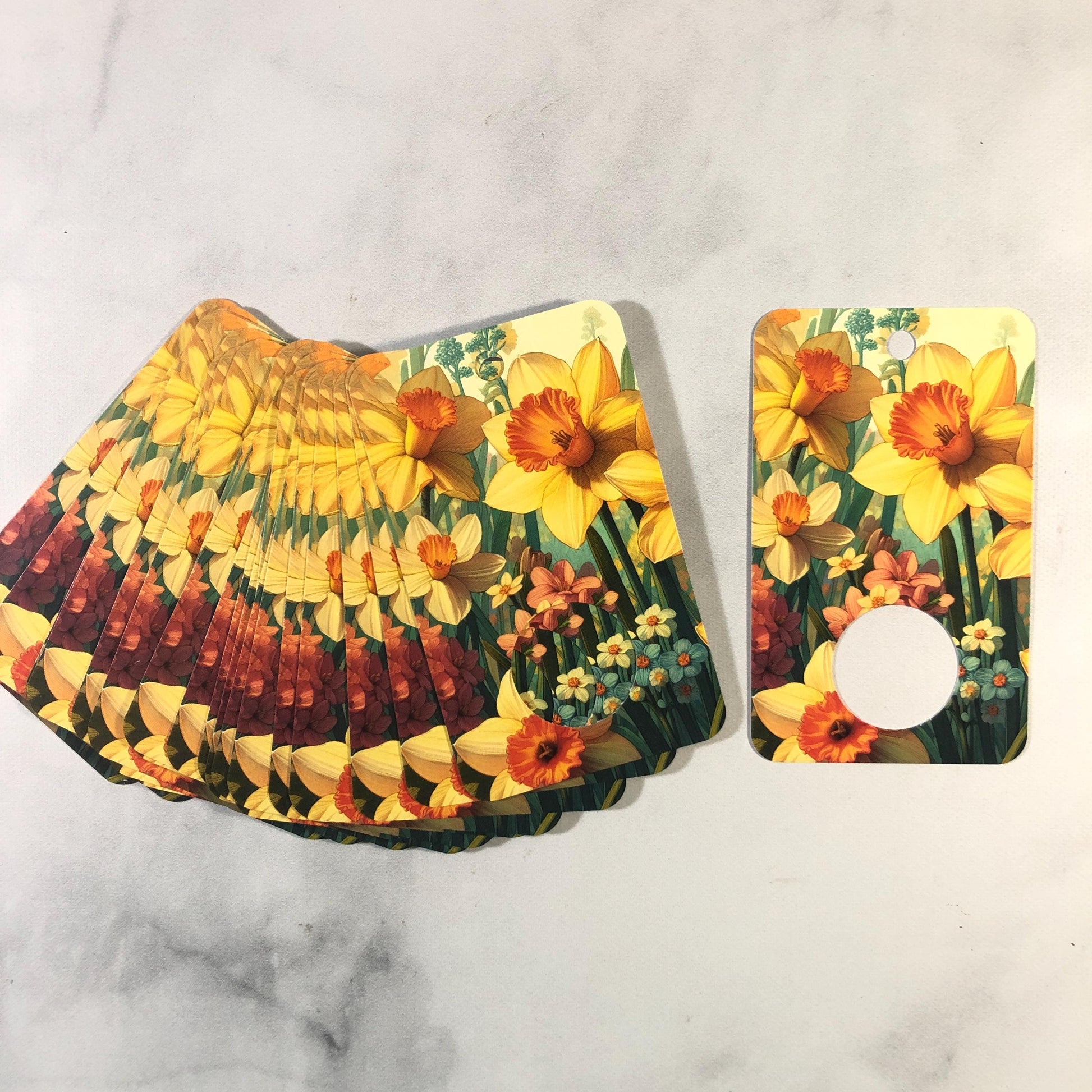 Daffodil Thread Drops - Pack of 25