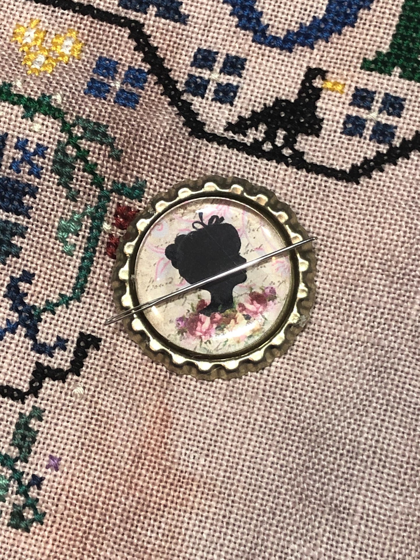 Female Silhouette Bottlecap Needle Minder - Thread Holder - Parking Aid
