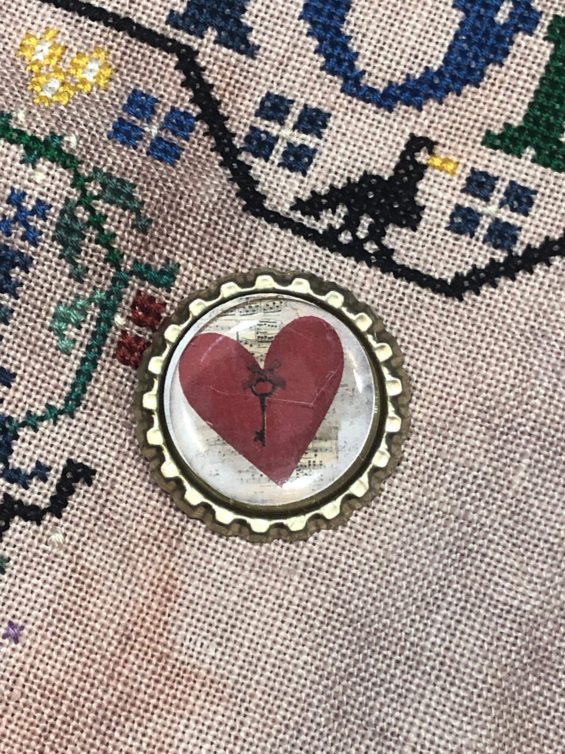 Heart Bottlecap Needle Minder - Thread Holder - Parking Aid