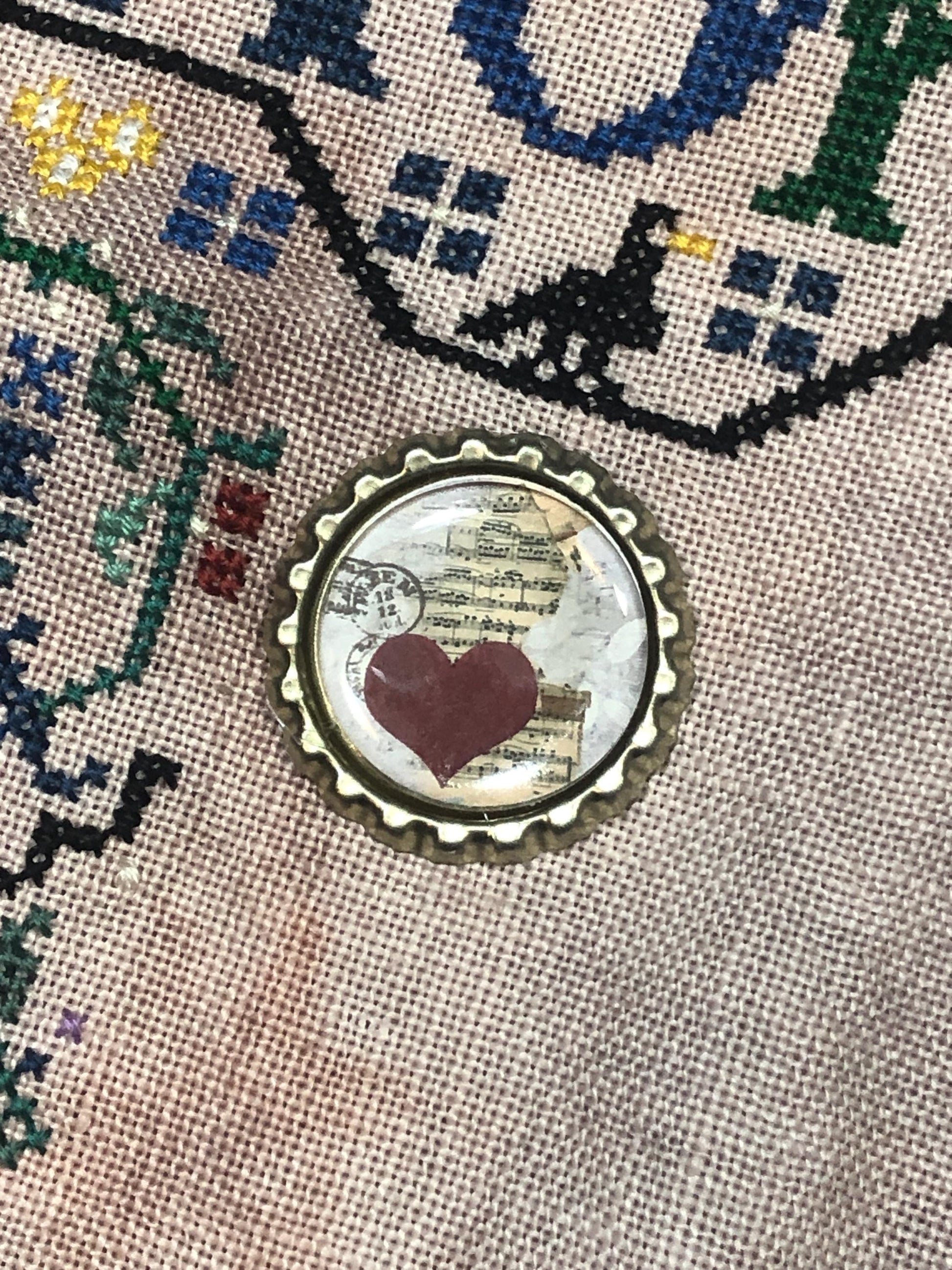 Heart Bottlecap Needle Minder - Thread Holder - Parking Aid
