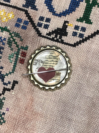 Heart Bottlecap Needle Minder - Thread Holder - Parking Aid
