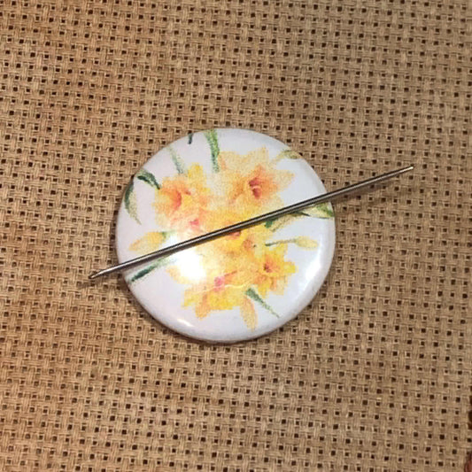 Jonquils Needle Minder/Thread Holder/ Parking Aid