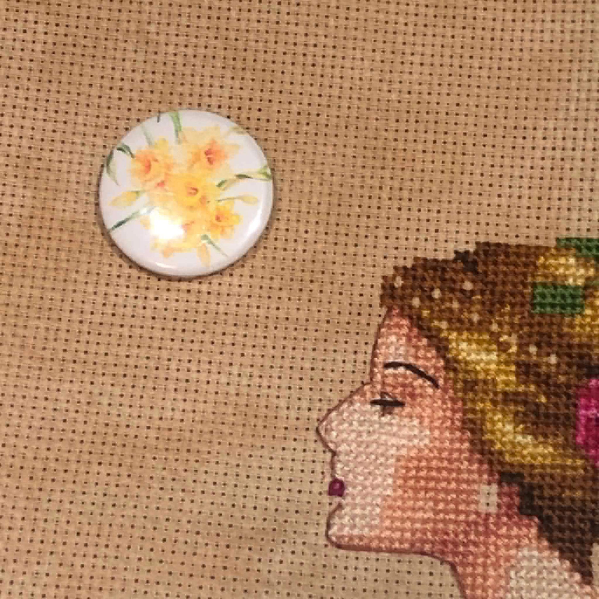 Jonquils Needle Minder/Thread Holder/ Parking Aid