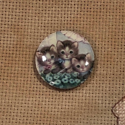 Kittens Wooden Needle Minder/Thread Holder/ Parking Aid