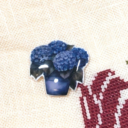 Hydrangea Acrylic Magnetic Needle Minder for Cross Stitch and Needlework